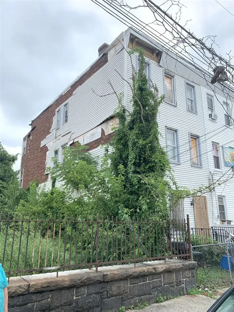 41 Groshon Avenue Yonkers NY 10701