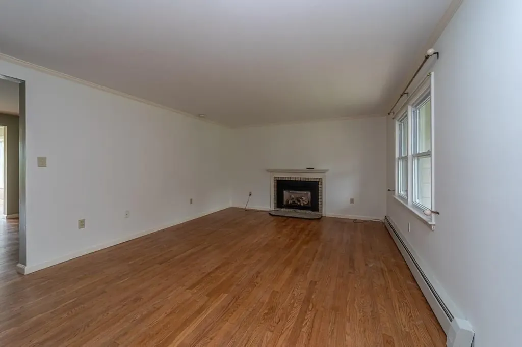 164 Pleasant Avenue Montgomery NY 12549