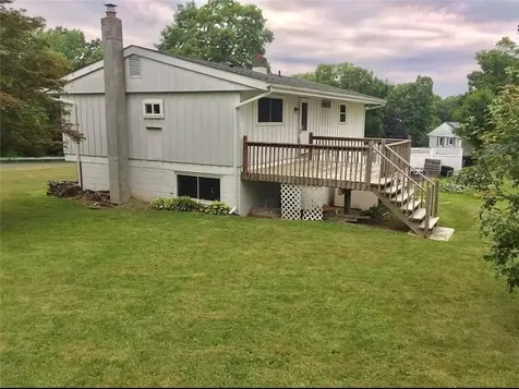 11 N Cross Road Staatsburg NY 12580