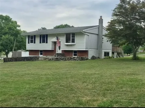 11 N Cross Road Staatsburg NY 12580