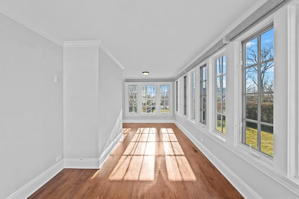 23 Colonial Road Bronxville NY 10708