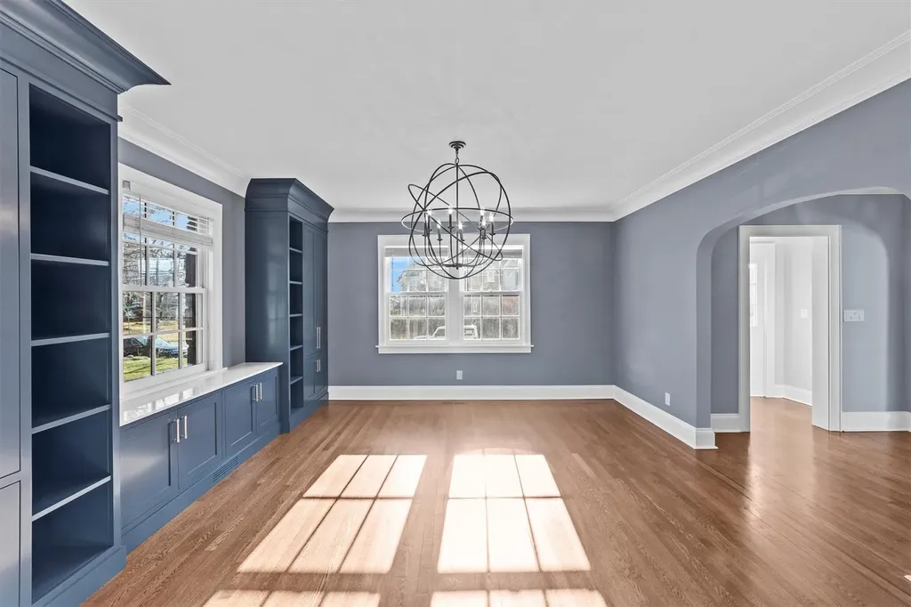 23 Colonial Road Bronxville NY 10708