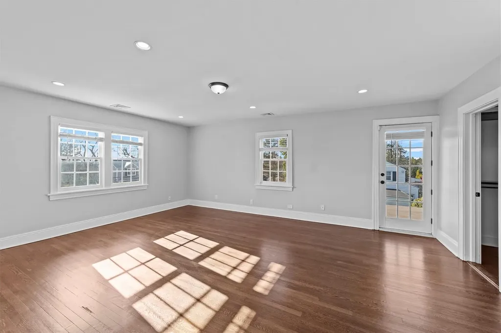 23 Colonial Road Bronxville NY 10708