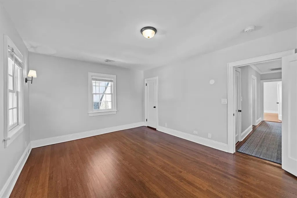 23 Colonial Road Bronxville NY 10708