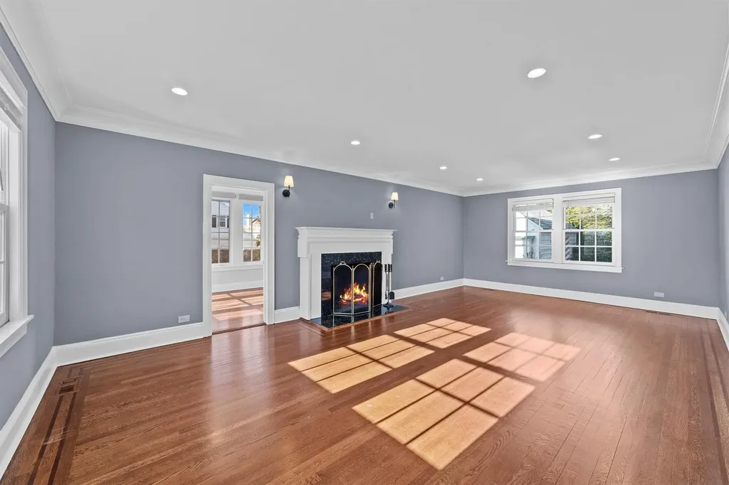 23 Colonial Road Bronxville NY 10708