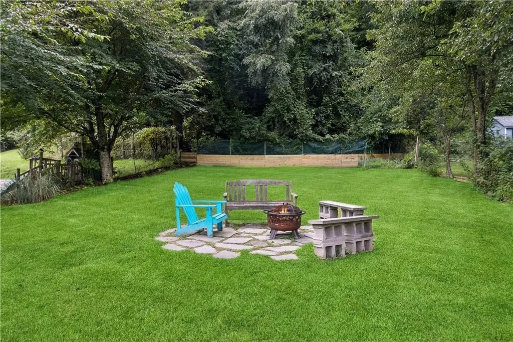 160 Byram Lake Road Mount Kisco NY 10549