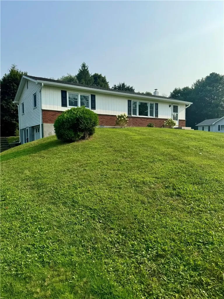 14 Horseshoe Drive Poughkeepsie NY 12603