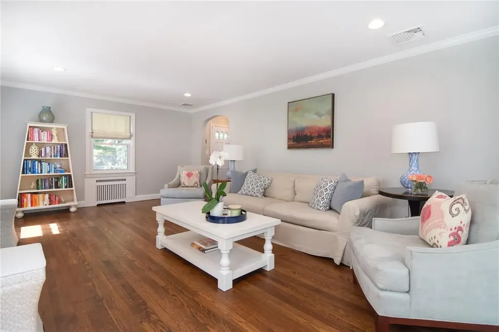 16 Hillside Terrace Irvington NY 10533
