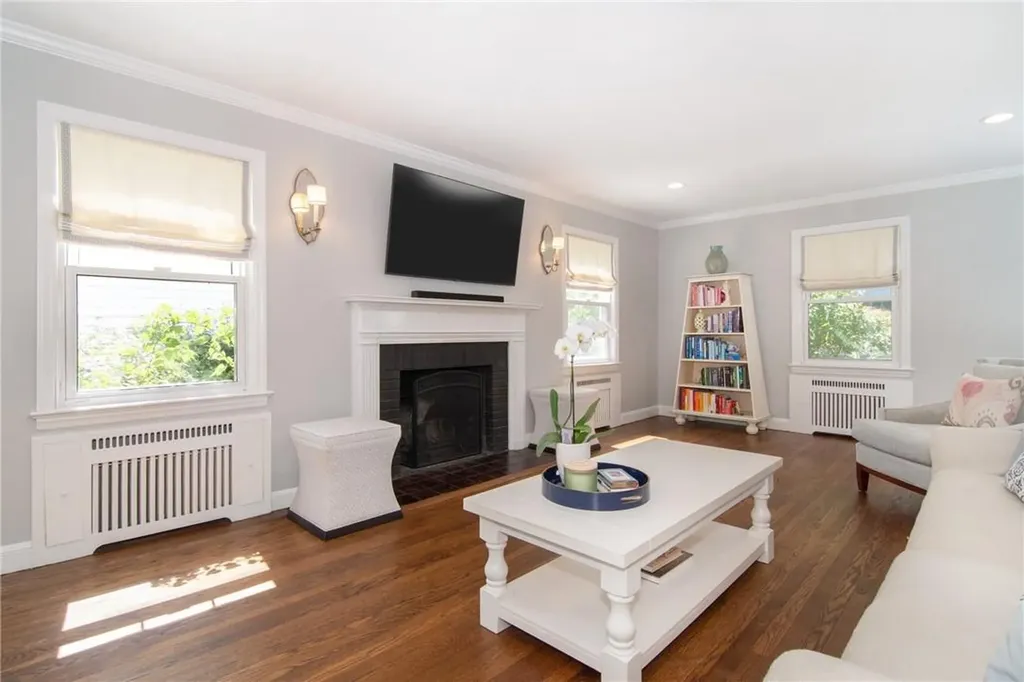 16 Hillside Terrace Irvington NY 10533