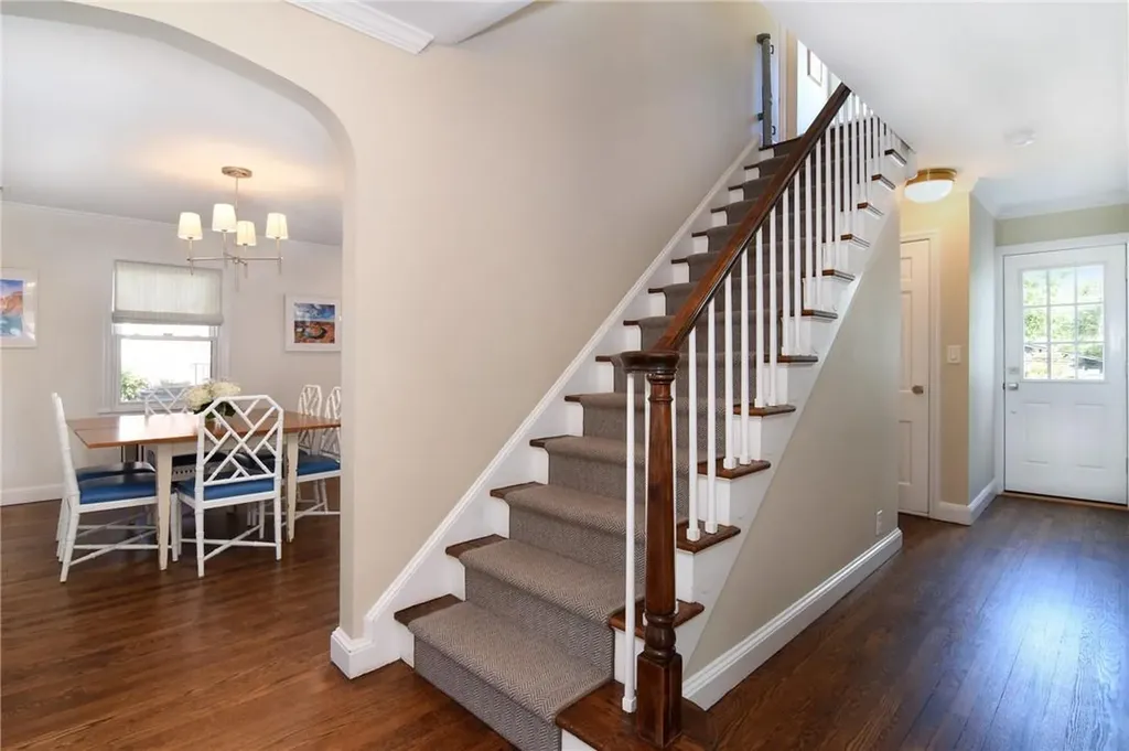 16 Hillside Terrace Irvington NY 10533