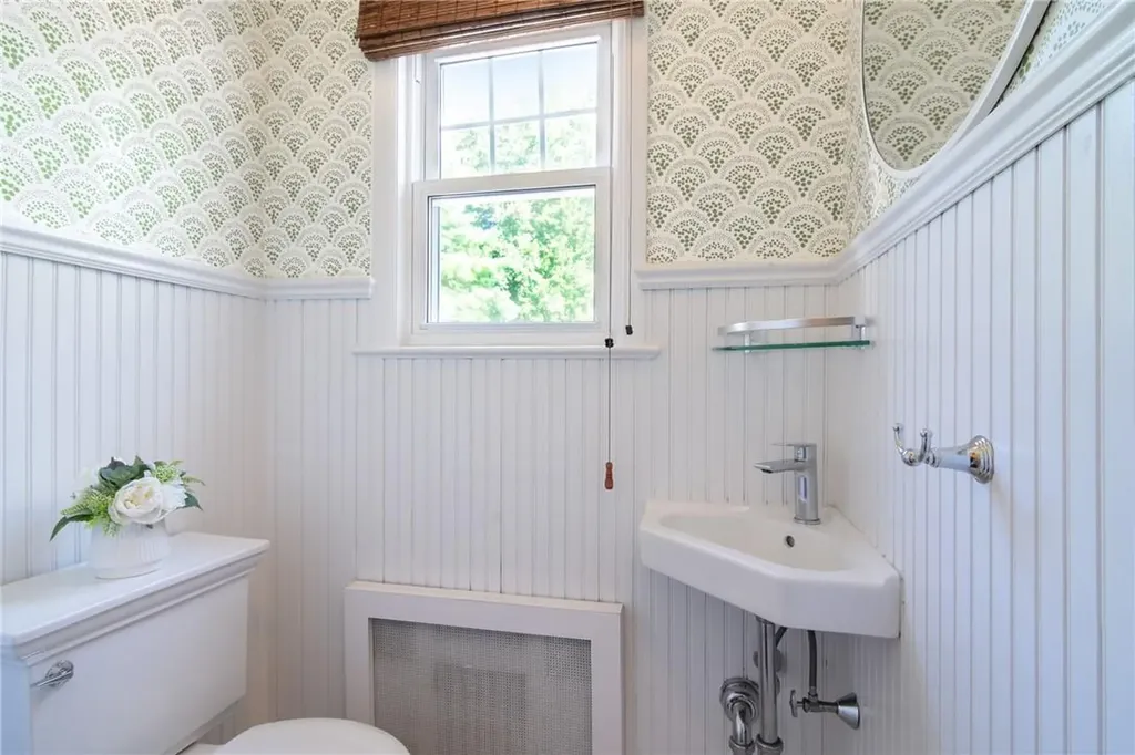 16 Hillside Terrace Irvington NY 10533