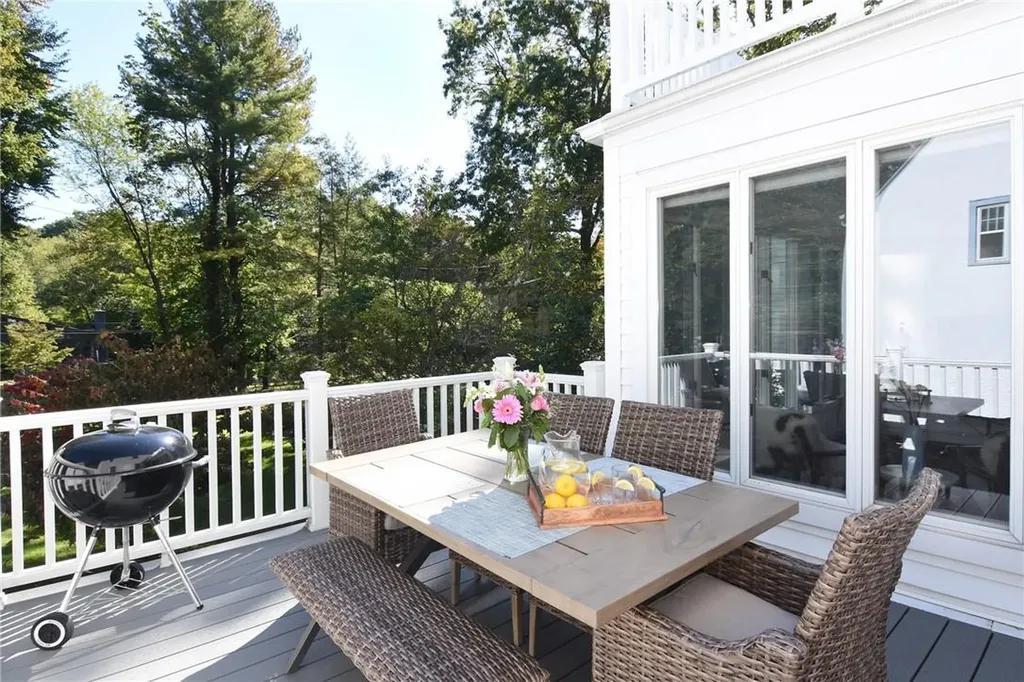 16 Hillside Terrace Irvington NY 10533