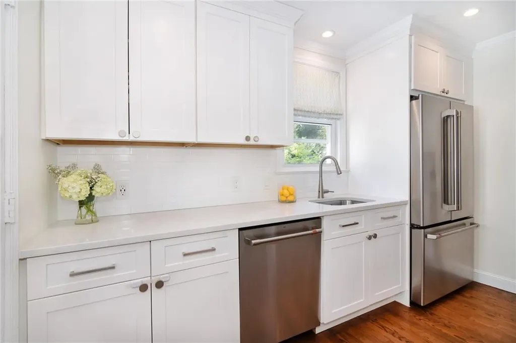 16 Hillside Terrace Irvington NY 10533