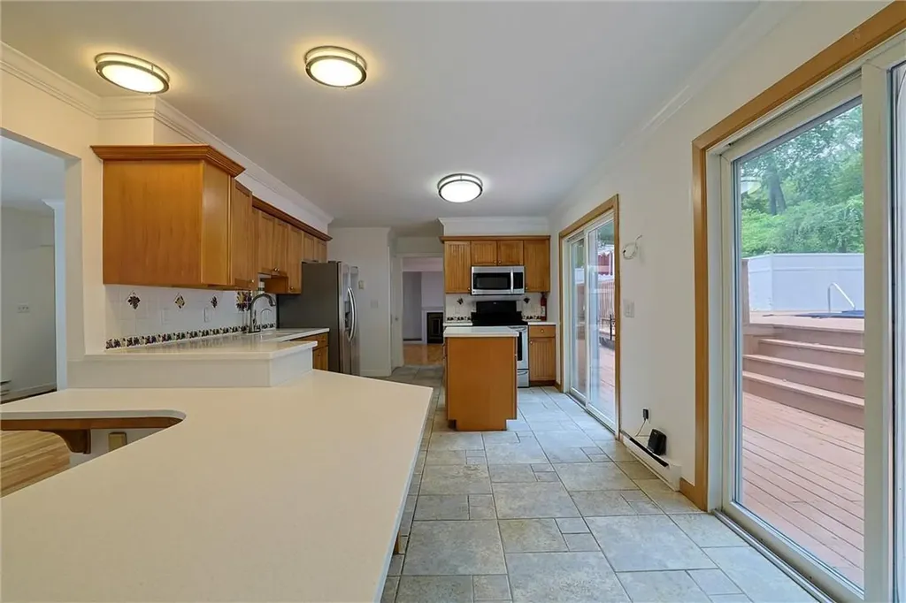 31 Knollwood Lane Cold Spring NY 10516