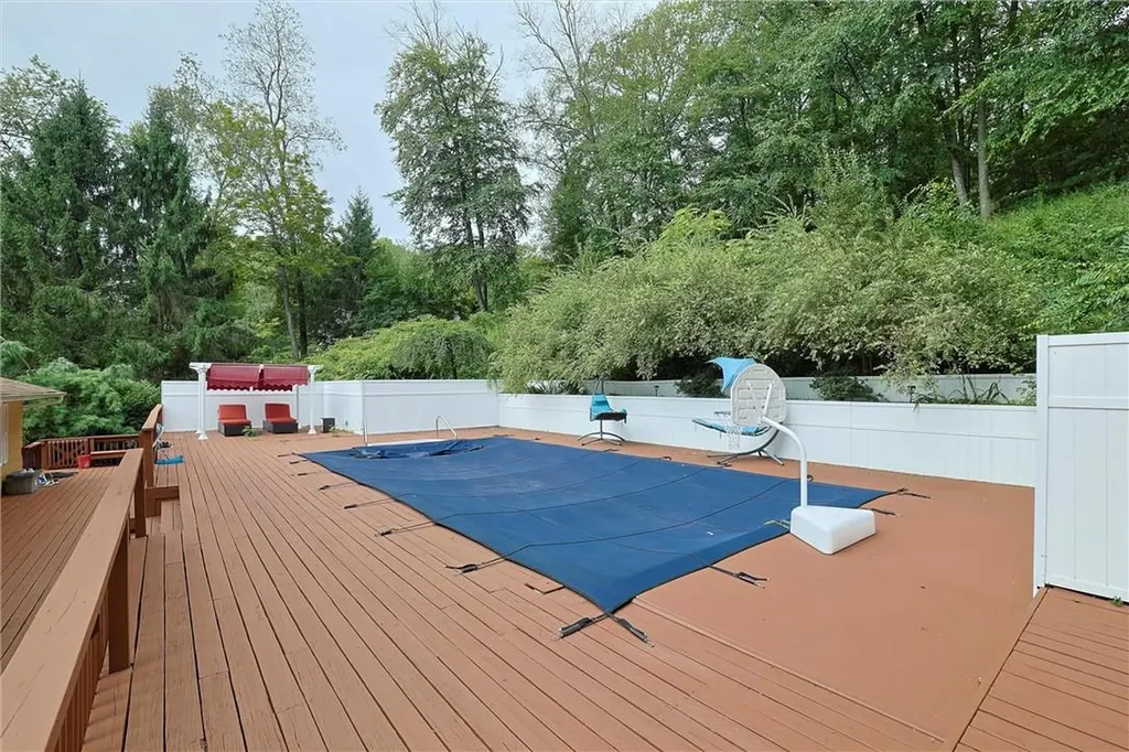 31 Knollwood Lane Cold Spring NY 10516