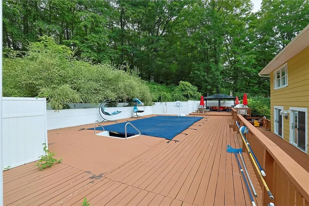 31 Knollwood Lane Cold Spring NY 10516