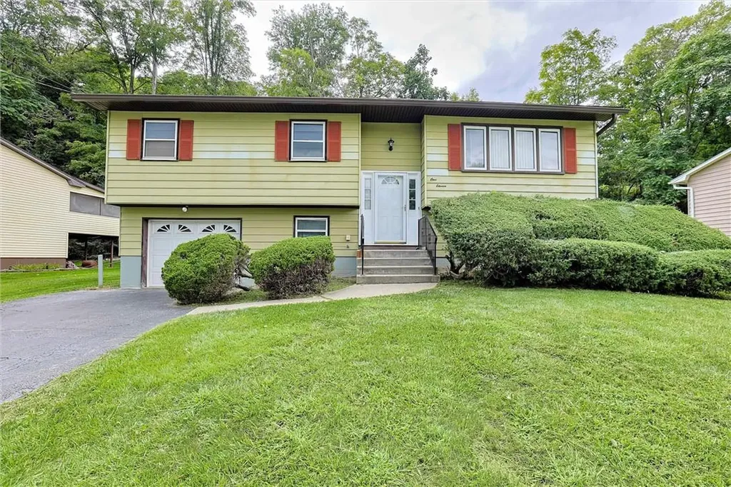 111 Sutton Park Road Poughkeepsie NY 12603