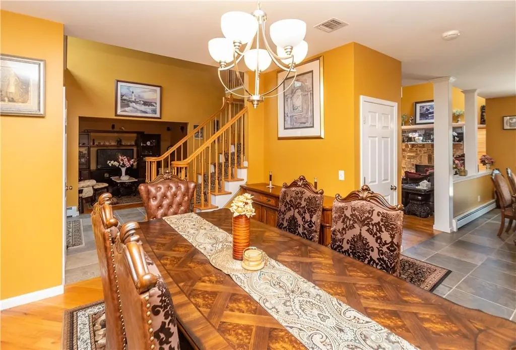 144 Gardnerville Road New Hampton NY 10958