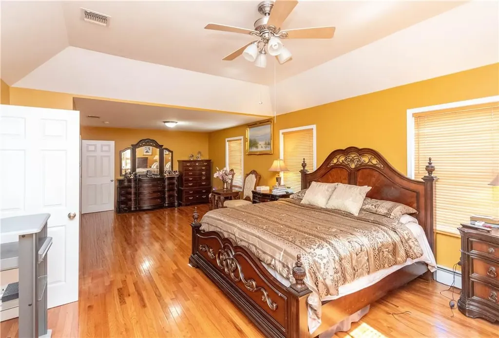 144 Gardnerville Road New Hampton NY 10958