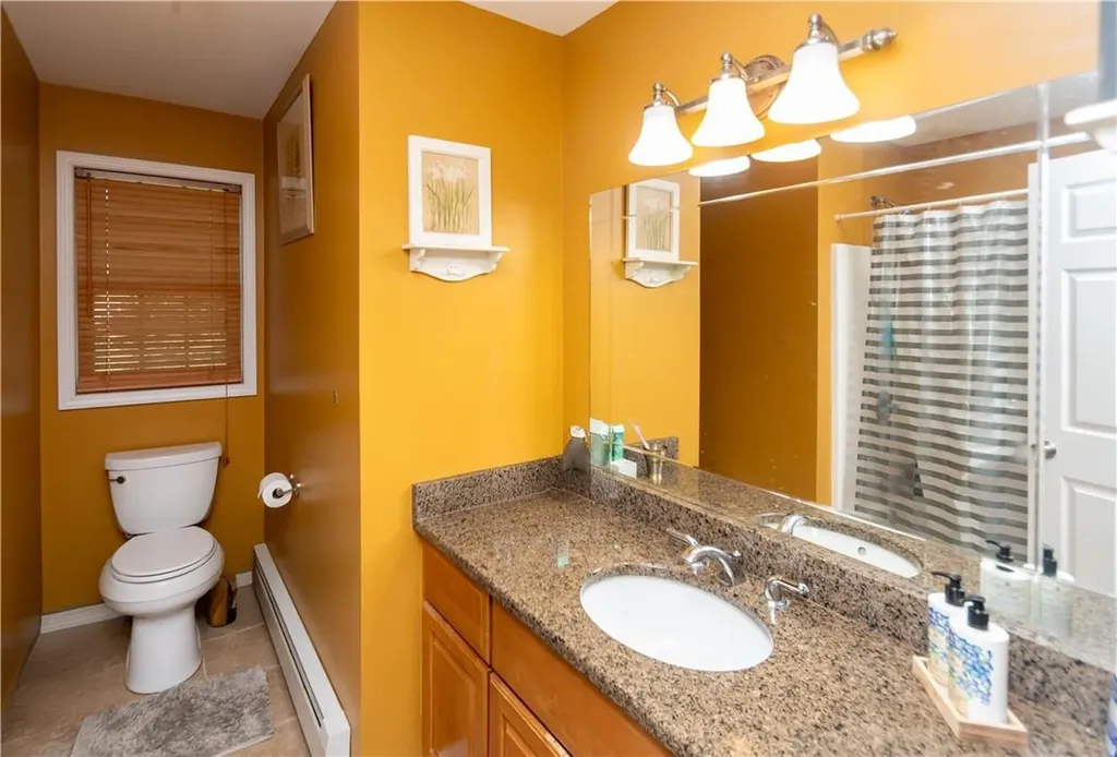 144 Gardnerville Road New Hampton NY 10958