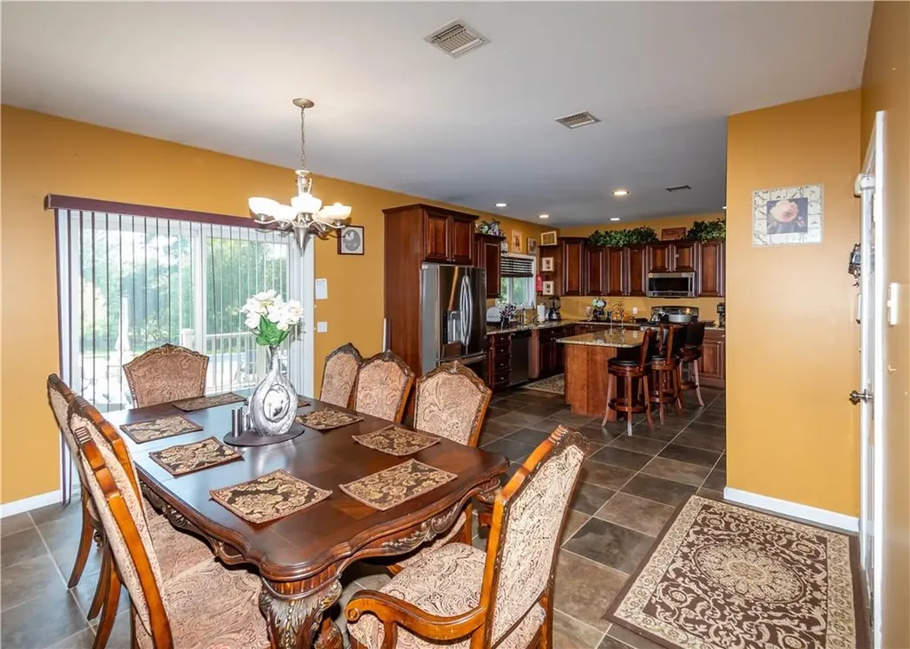 144 Gardnerville Road New Hampton NY 10958
