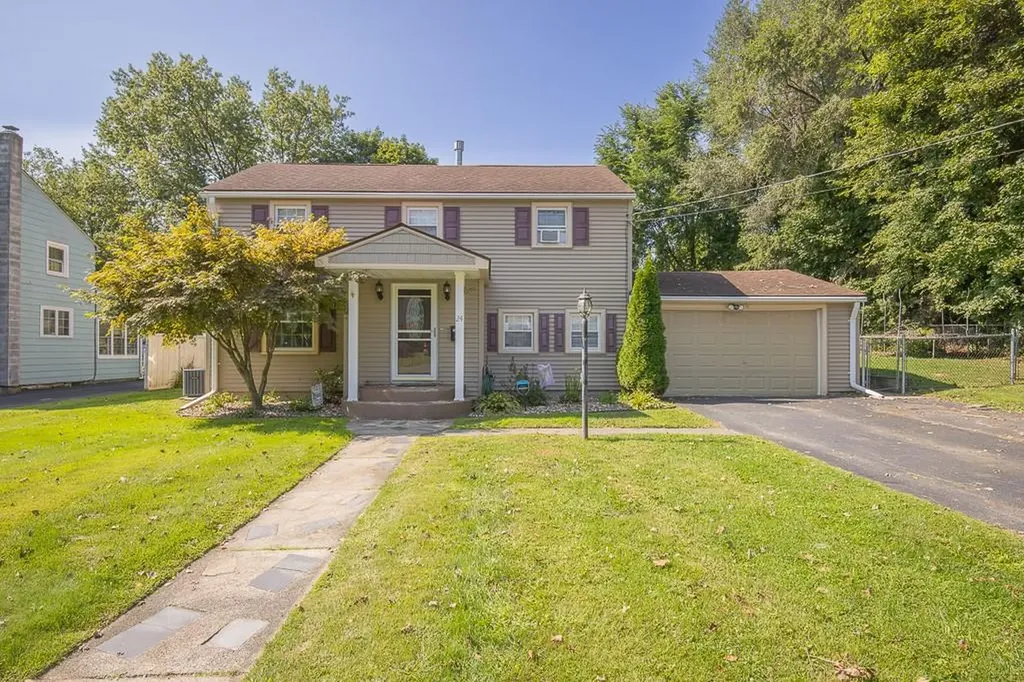 24 Stratton Avenue Middletown NY 10940