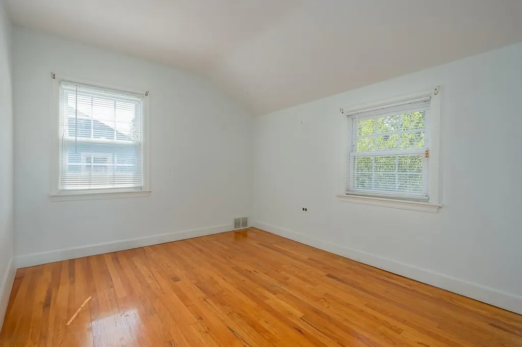 24 Stratton Avenue Middletown NY 10940