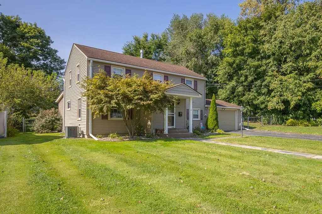 24 Stratton Avenue Middletown NY 10940