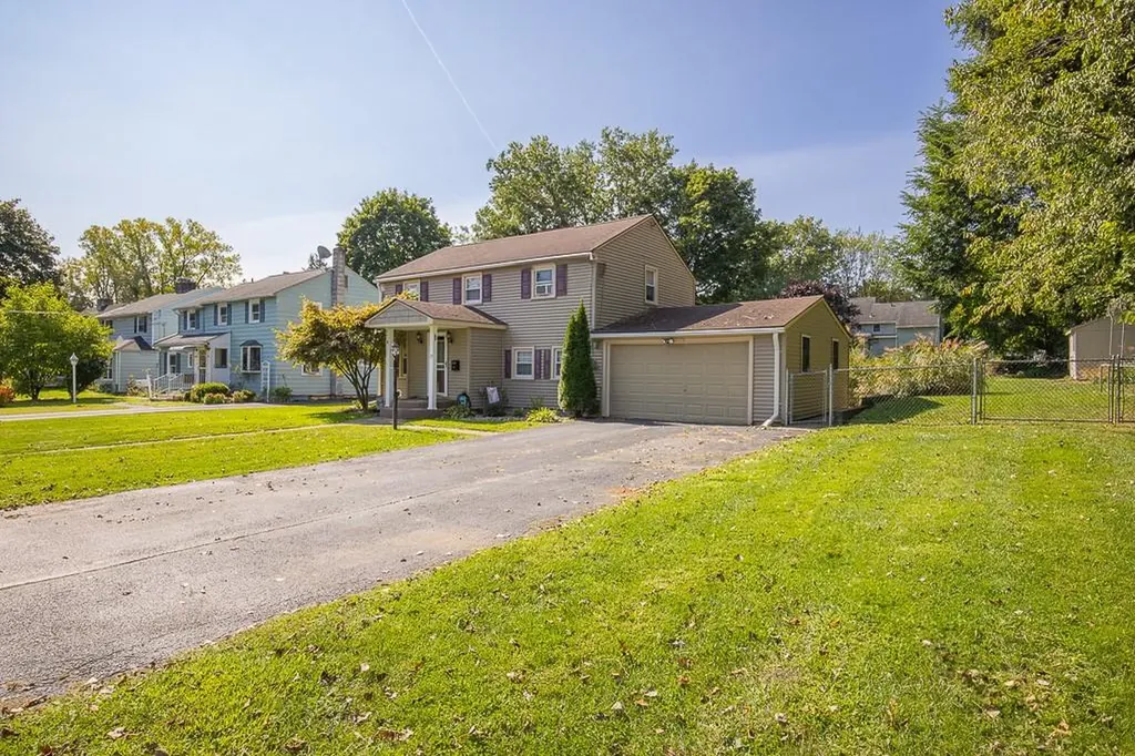 24 Stratton Avenue Middletown NY 10940