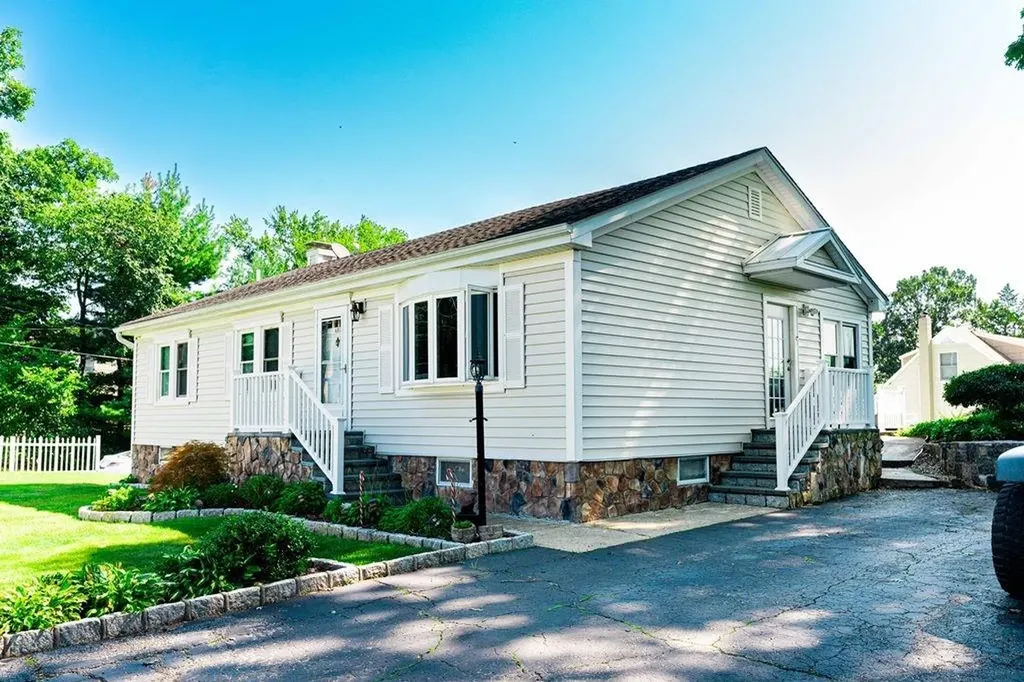 407 Haviland Drive Patterson NY 12563