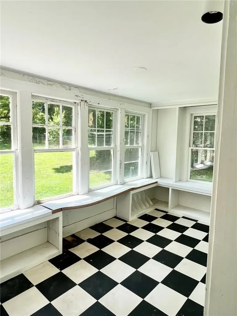 4 Davis Place Hyde Park NY 12538