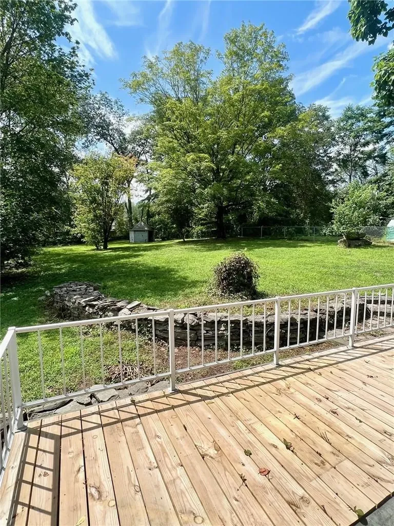 4 Davis Place Hyde Park NY 12538