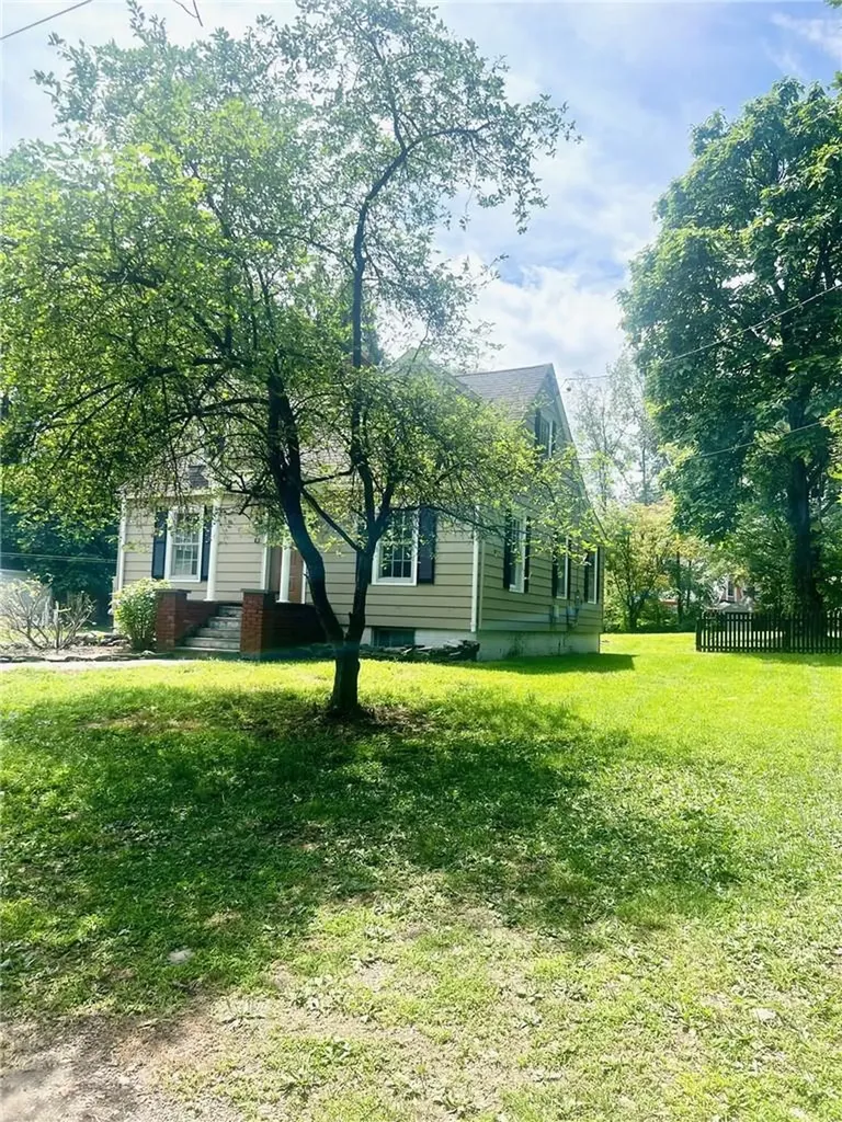 4 Davis Place Hyde Park NY 12538