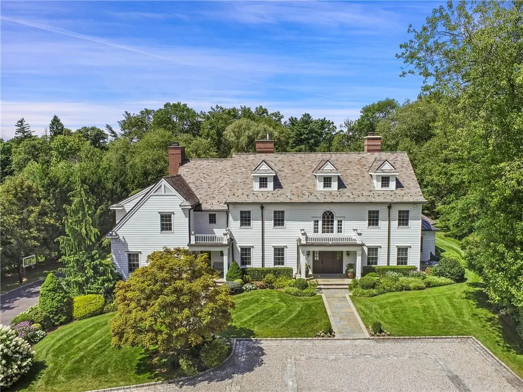 41 Sheldrake Road Scarsdale NY 10583