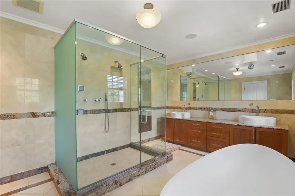 41 Sheldrake Road Scarsdale NY 10583
