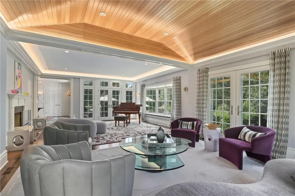 41 Sheldrake Road Scarsdale NY 10583