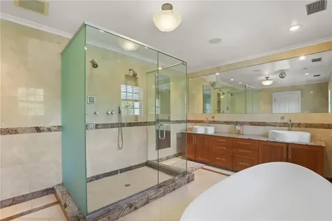 41 Sheldrake Road Scarsdale NY 10583