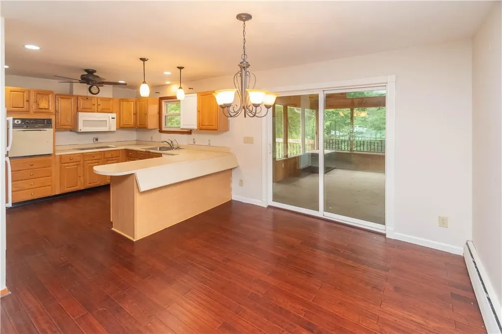 71 Hillis Terrace Poughkeepsie NY 12603