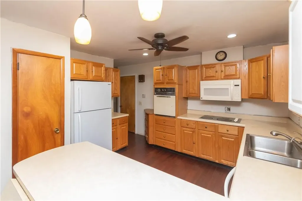 71 Hillis Terrace Poughkeepsie NY 12603