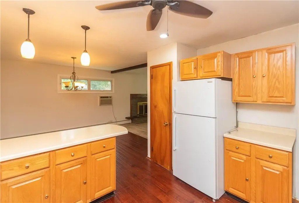 71 Hillis Terrace Poughkeepsie NY 12603