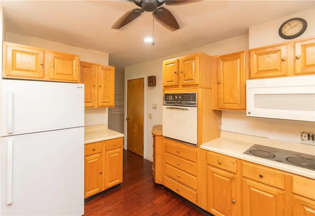 71 Hillis Terrace Poughkeepsie NY 12603