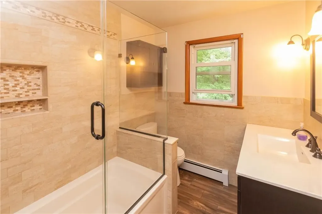 71 Hillis Terrace Poughkeepsie NY 12603