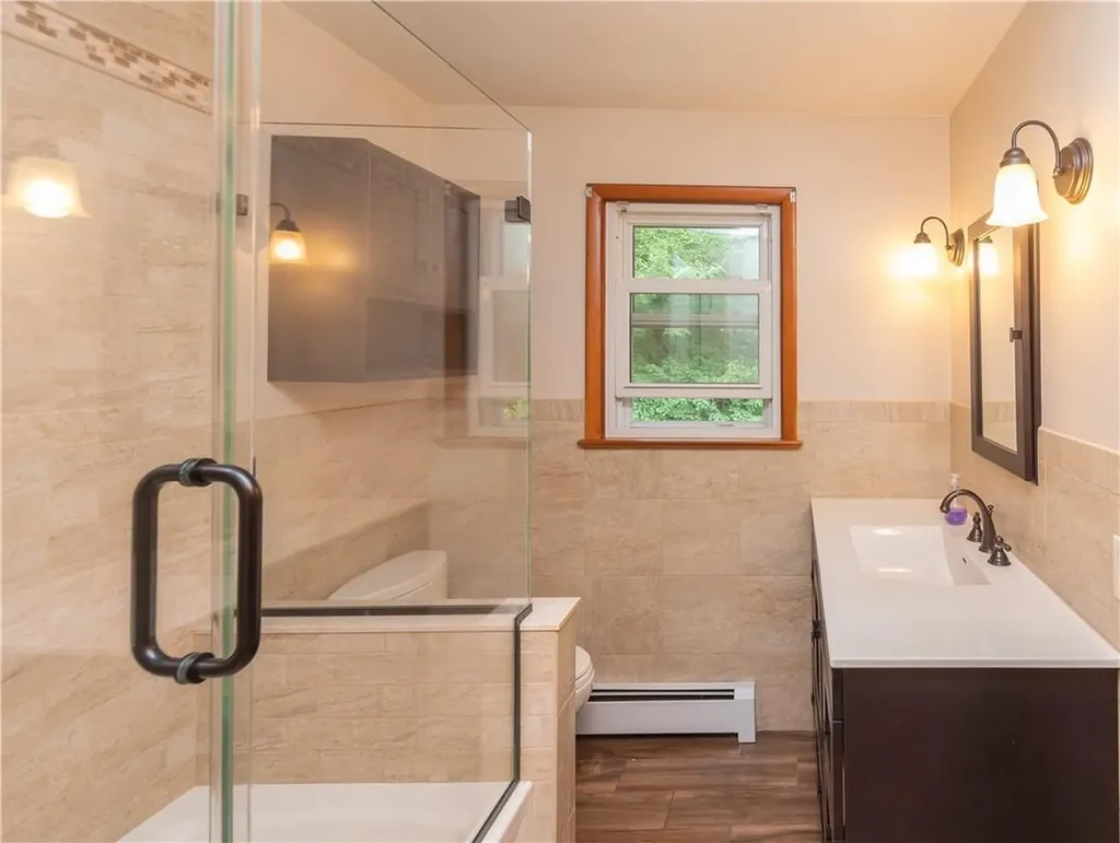 71 Hillis Terrace Poughkeepsie NY 12603