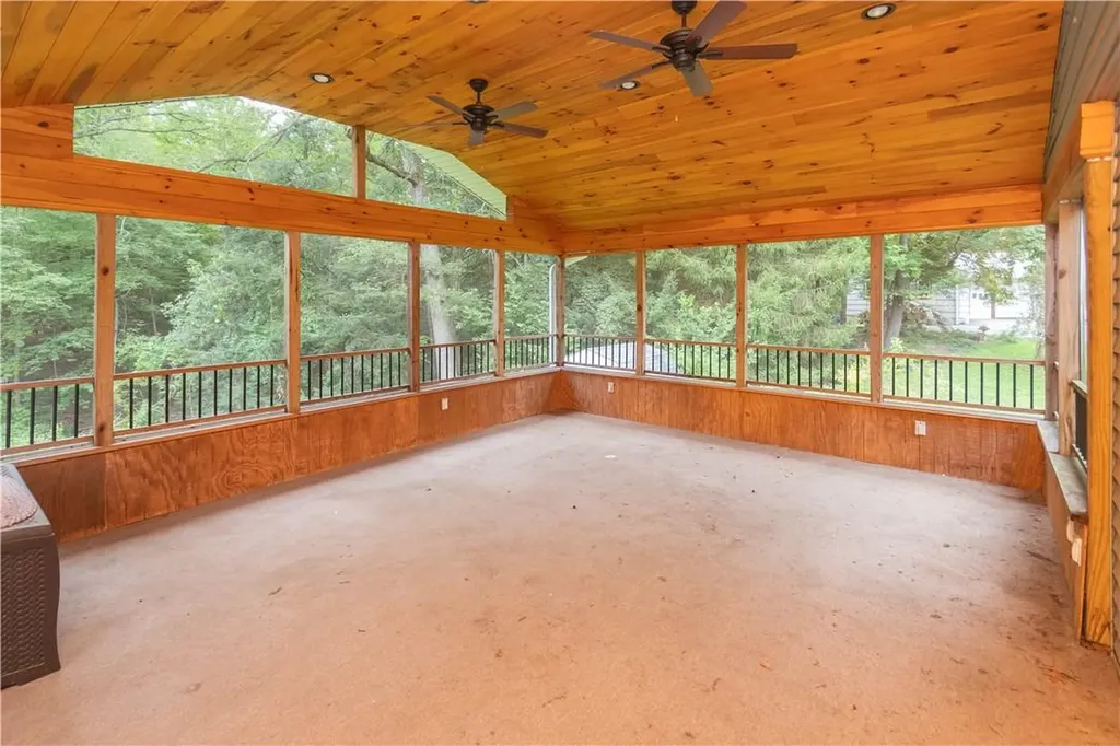 71 Hillis Terrace Poughkeepsie NY 12603