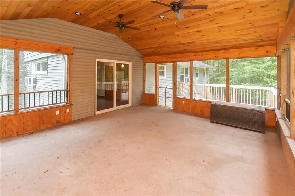 71 Hillis Terrace Poughkeepsie NY 12603