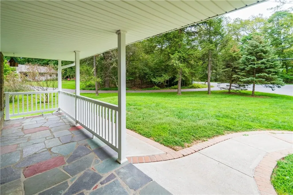 71 Hillis Terrace Poughkeepsie NY 12603