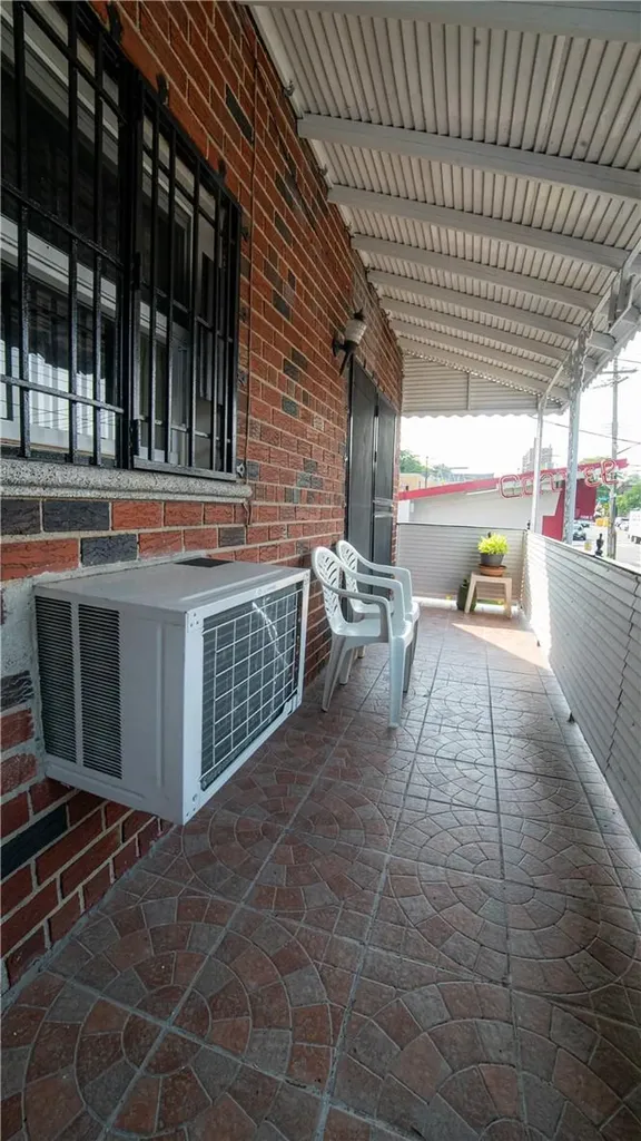 1010 E 233rd Street Bronx NY 10466