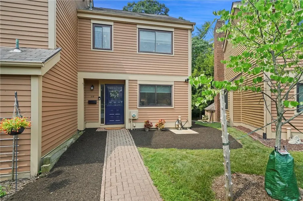 118 Brush Hollow Crescent Rye Brook NY 10573
