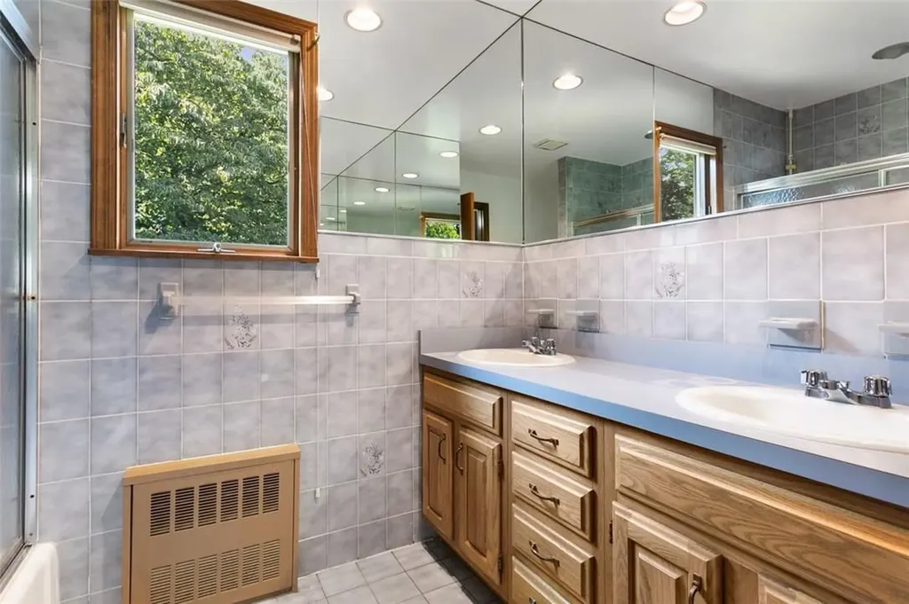 104 Maple Avenue Rye NY 10580