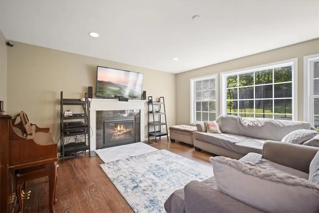39 Smith Terrace Highland NY 12528